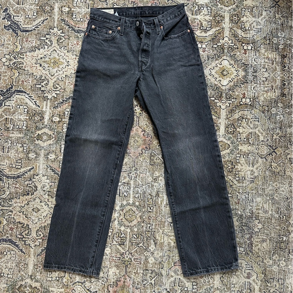 Levi’s 501 90s washed black jeans